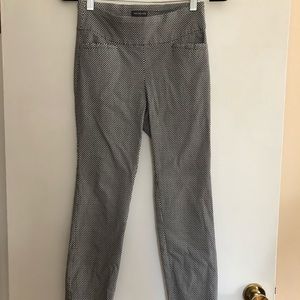 Van Heusen Business Casual Stretch Pants, Size 2